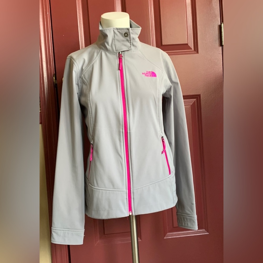 Women’s Northface jacket Small